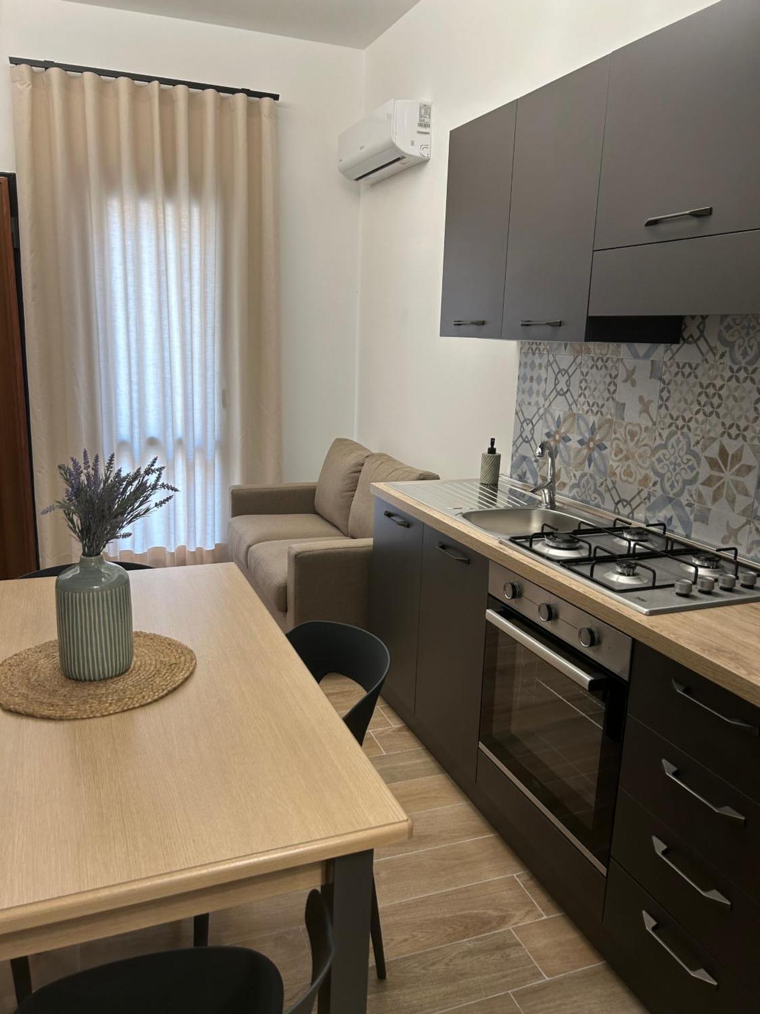 Appartamento Casa Leonardo Comiso Esterno foto